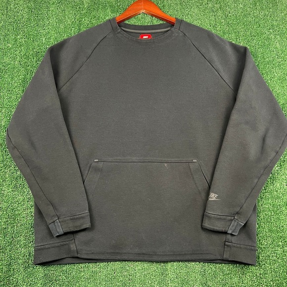 Nike Other - Nike Tech Fleece Pocket Sweatshirt Men XL Black Pullover Cotton Blend 805140-010